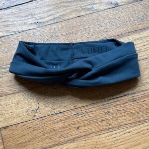 Vuori Dark Green Twist Headband
